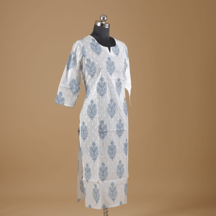 White Printed Cotton Kurtha - Image 2