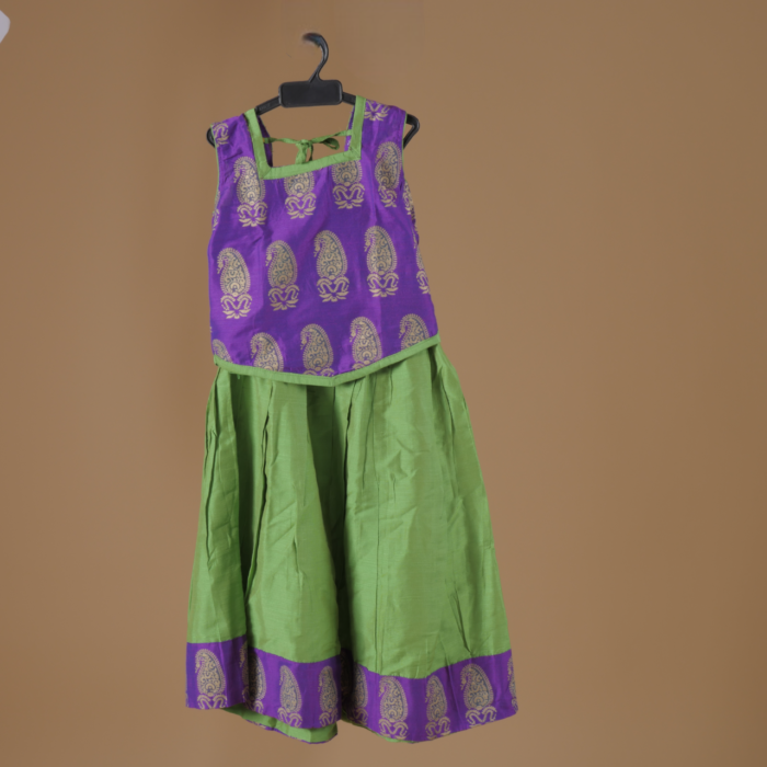 Green Pavadai Sattai - Image 1
