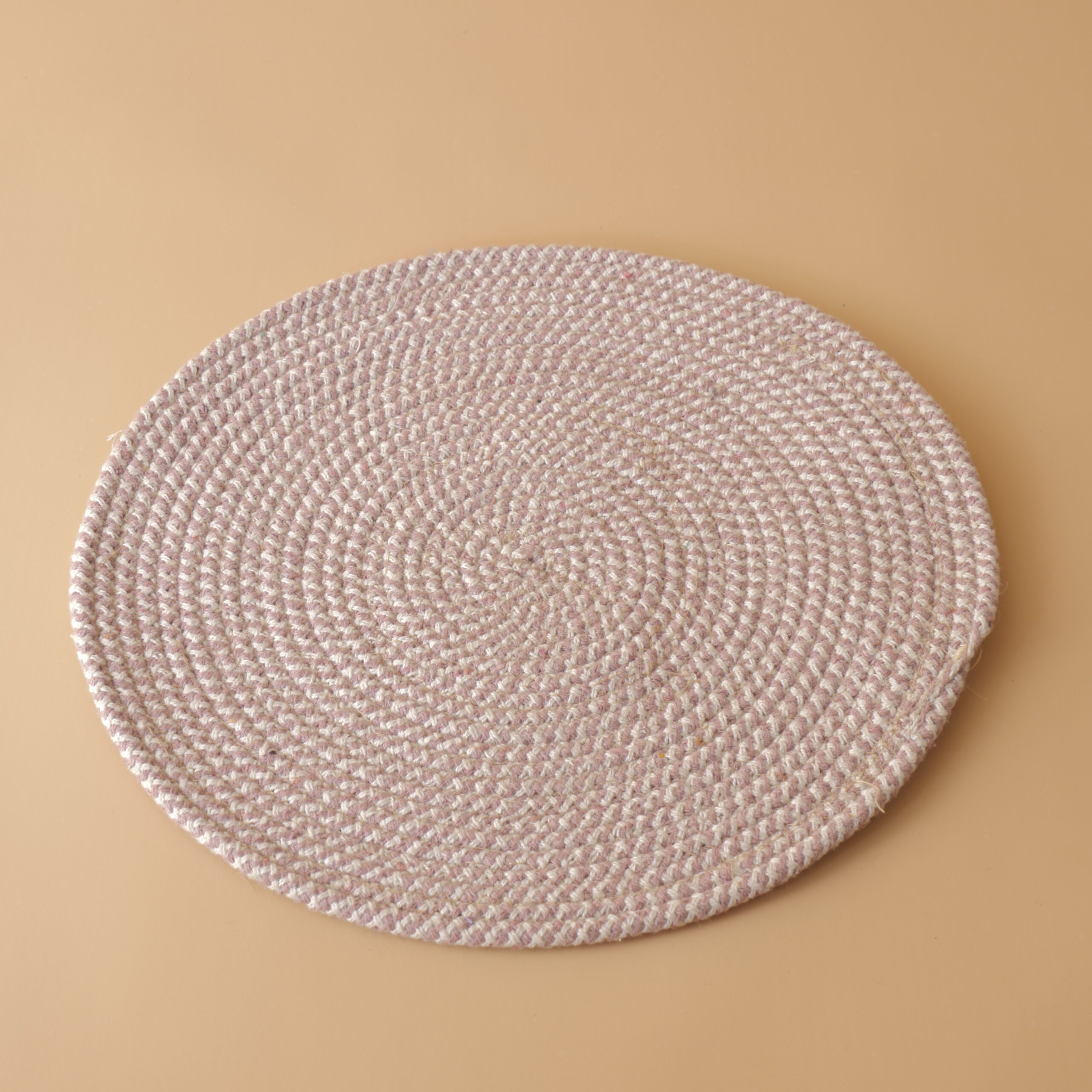 4130212-scaled-1.jpg Peach Round Jute Mat - Image 1