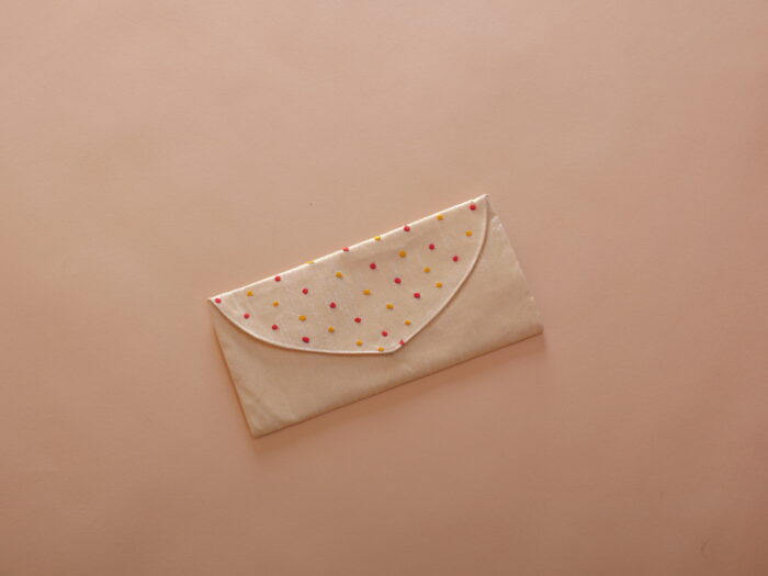 Sandal embroidered Envelope - Image 2