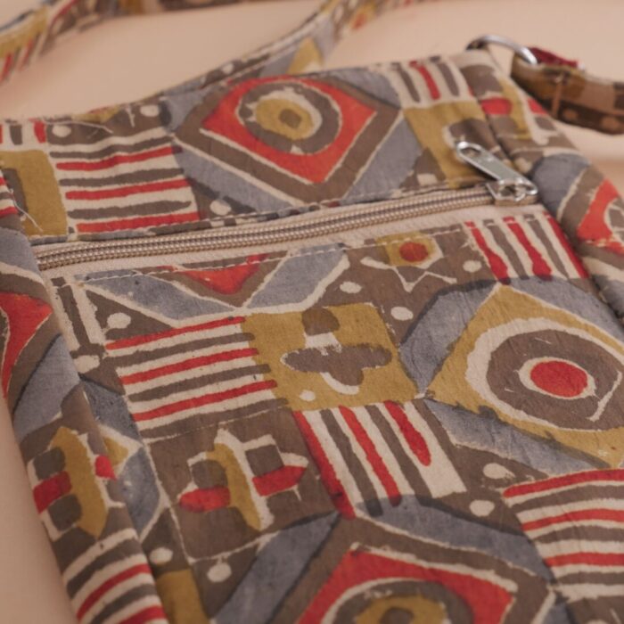Sling bag - Image 2