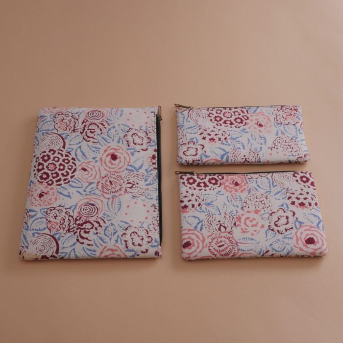 Ikat pouches set of 3 - Image 1