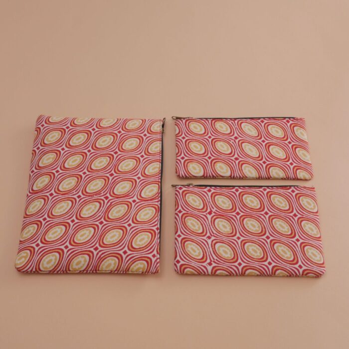 Ikat pouches set of 3 - Image 1