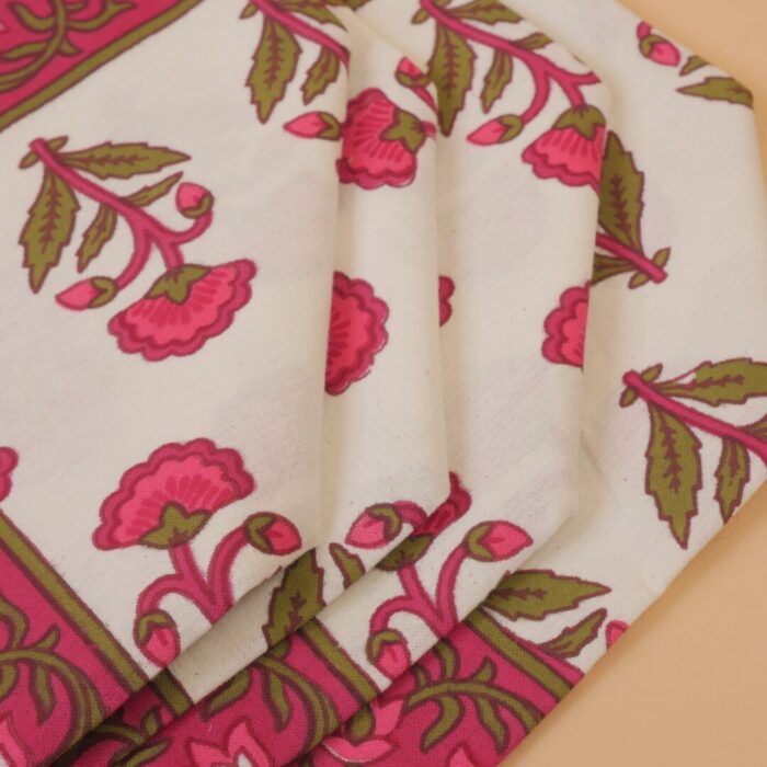 Tablecloth and Napkin set (6-Seater) - Image 2