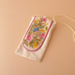 Mobile Pouch